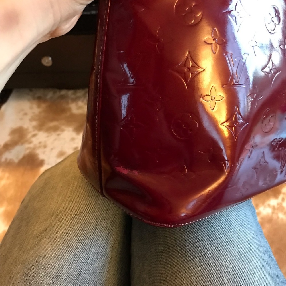 Louis Vuitton Pomme D’Amour Vernis Houston bag - Picture 11 of 16